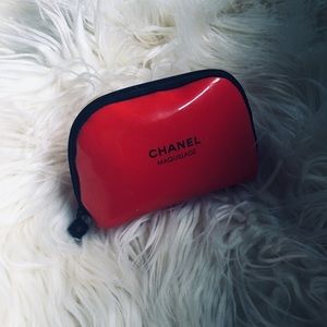 Chanel cosmetic bag
